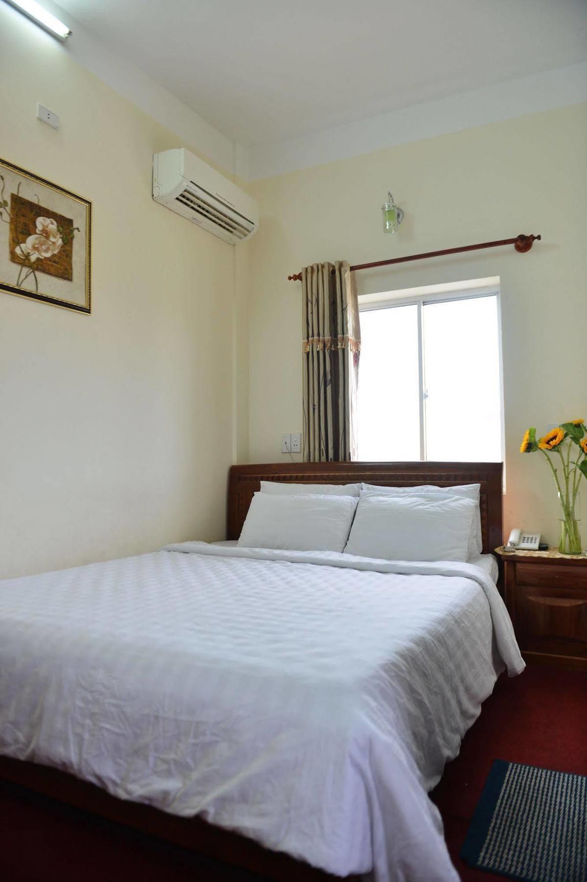 Oc Tien Sa Hotel Da Nang Esterno foto