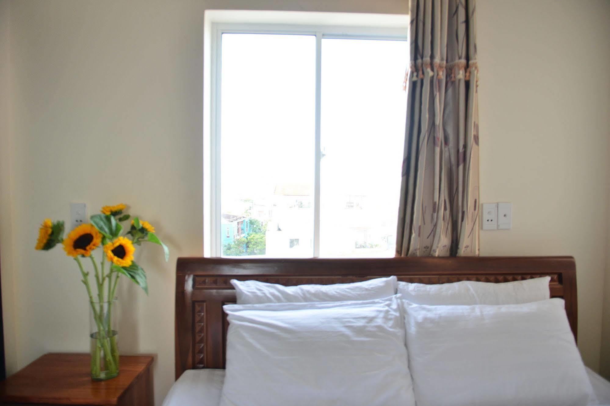 Oc Tien Sa Hotel Da Nang Esterno foto