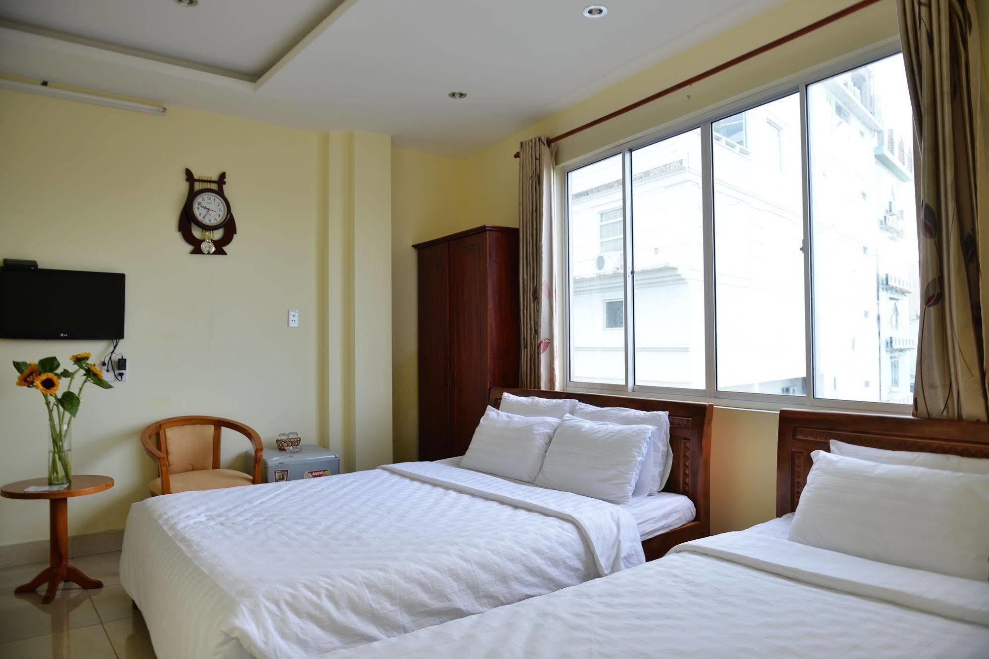 Oc Tien Sa Hotel Da Nang Esterno foto